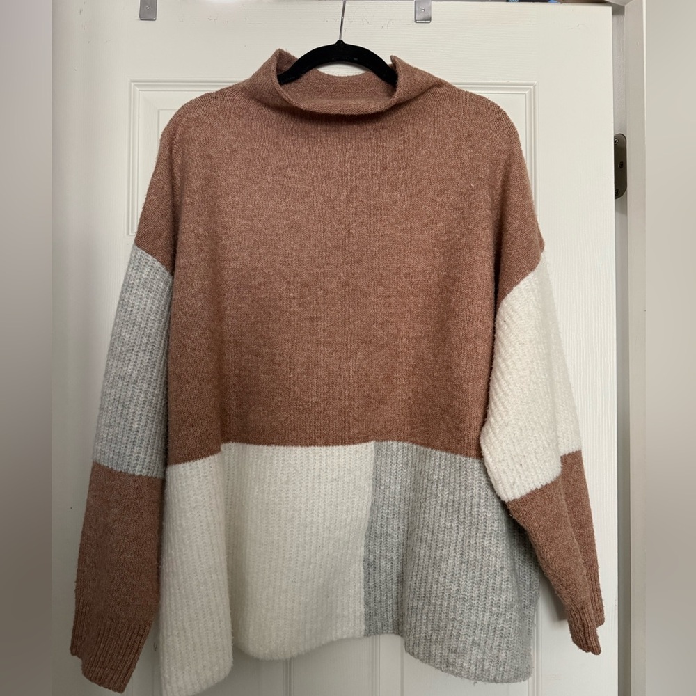 Kaileigh Neutral Colorblock Sweater - 1X